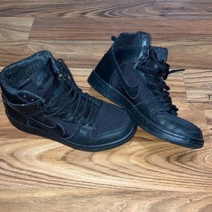 Nike Hi Top SBs